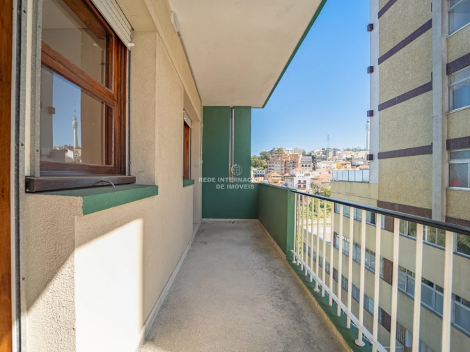 Apartamento T4 para Venda em Mafamude e Vilar do Paraíso Foto 22