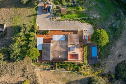 Moradia T3 para Venda em Loule (São Clemente)