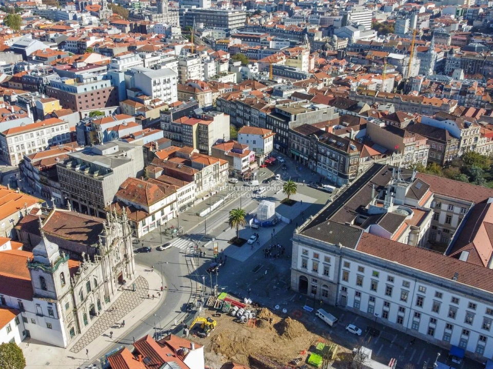 Apartamento T2 para Venda em Cedofeita, Santo Ildefonso, Sé, Miragaia, São Nicolau e Vitória Foto 4
