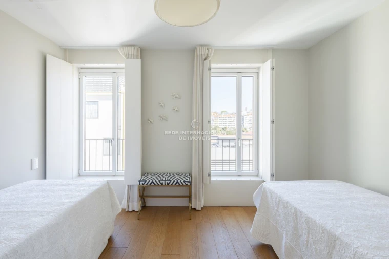 Apartamento T3 para Venda em Santo António Foto 10