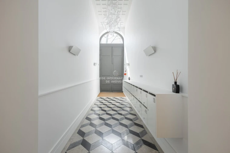 Apartamento T3 para Venda em Santo António Foto 14