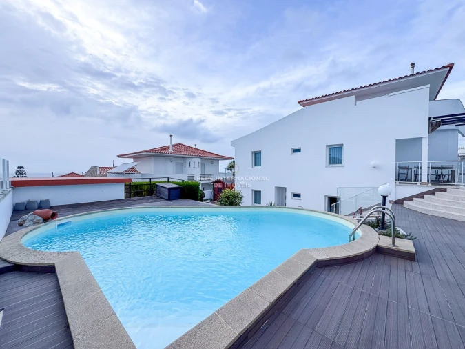 Moradia T5 para Venda em Ericeira Foto 4