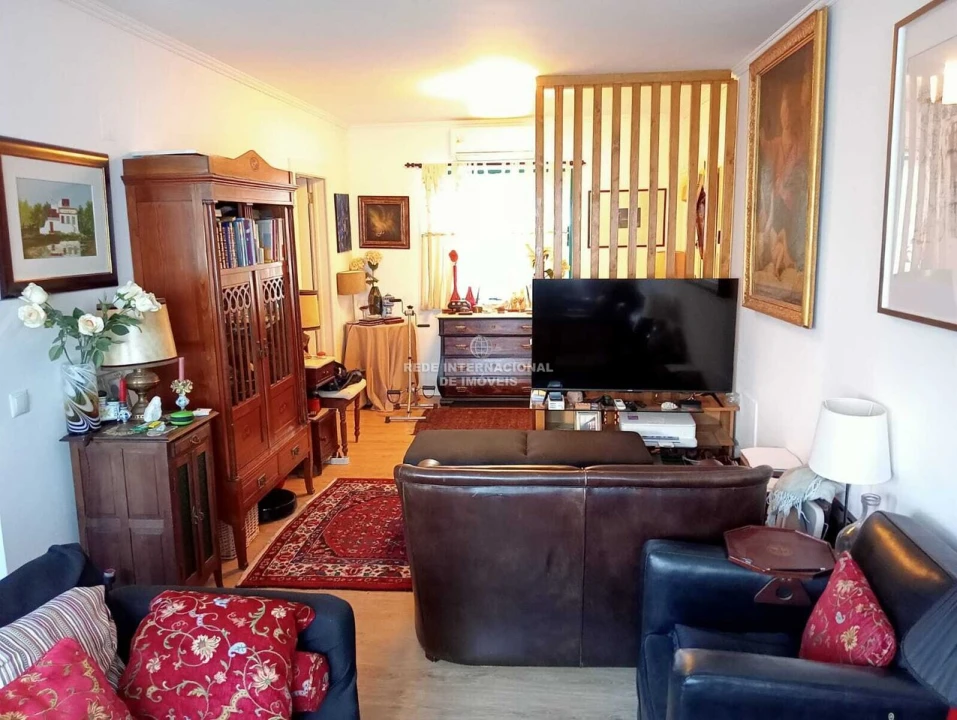 Apartamento T1 para Venda em Misericórdia Foto 17