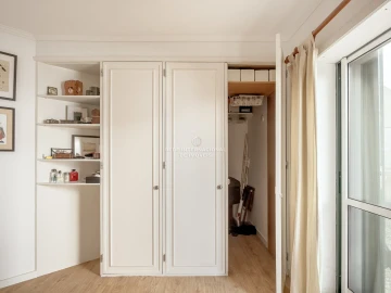 Apartamento T1 para Venda em Misericórdia