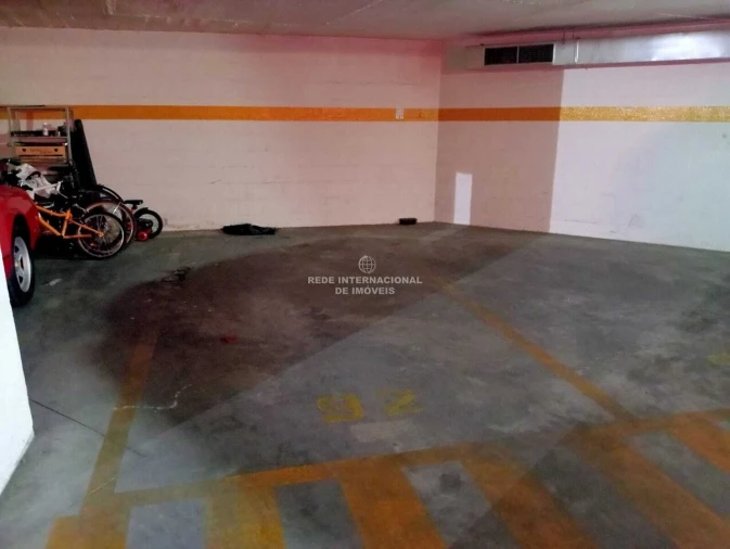 Apartamento T1 para Venda em Misericórdia Foto 24