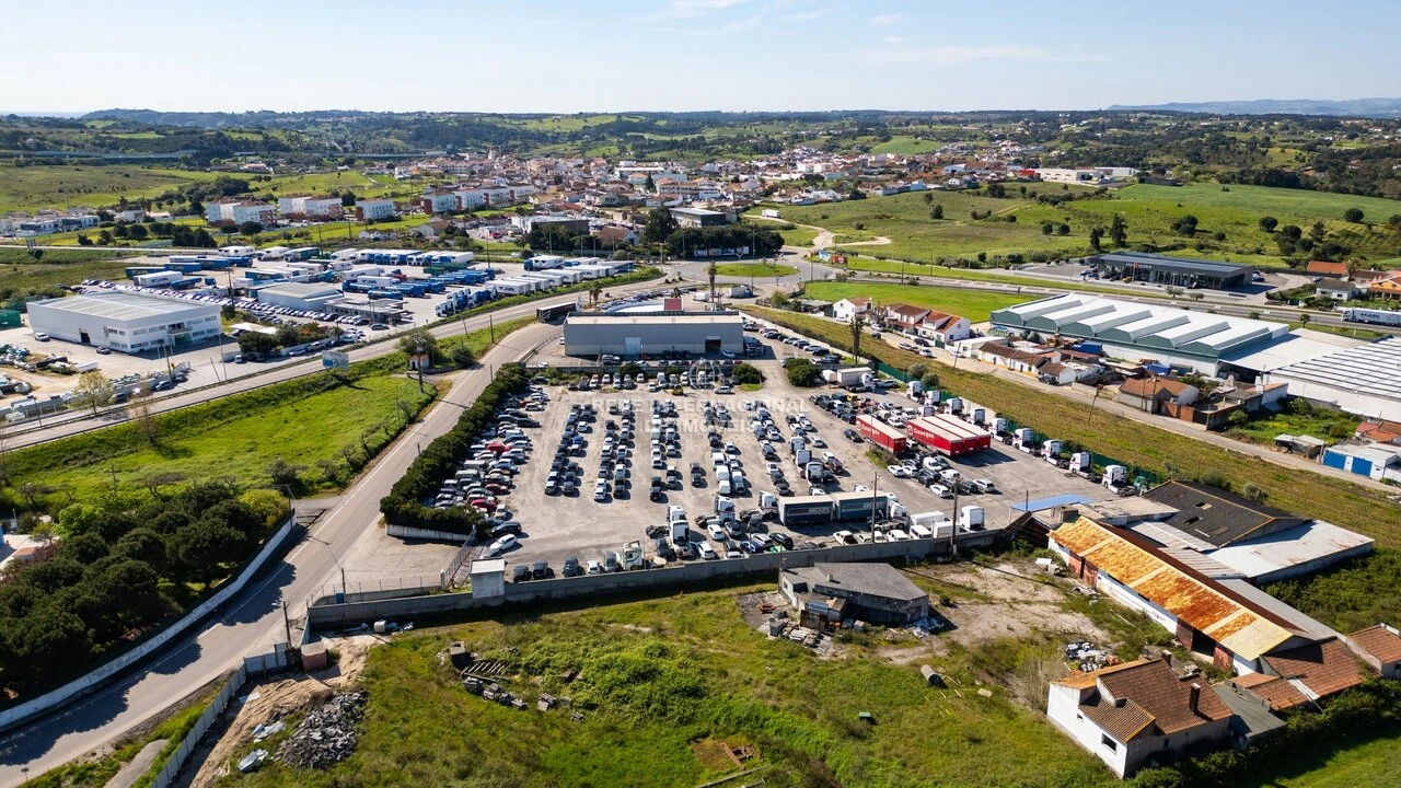 Armazém para Venda em Aveiras de Cima Foto 7