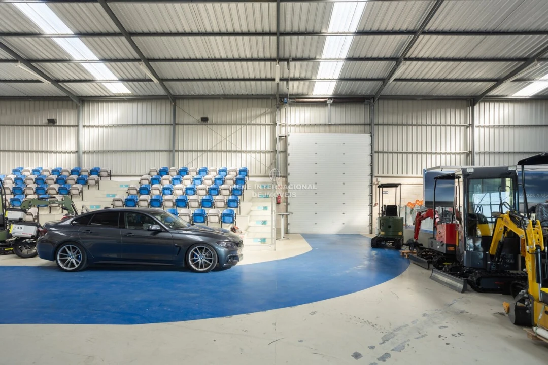 Armazém para Venda em Aveiras de Cima Foto 22