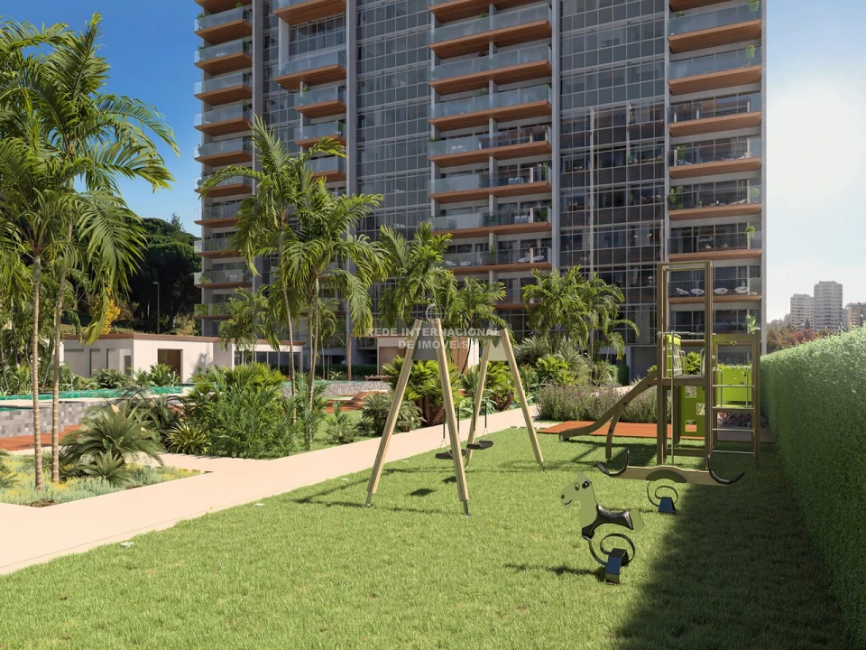 Apartamento T4 para Venda em Algés, Linda-A-Velha e Cruz Quebrada-Dafundo Foto 9