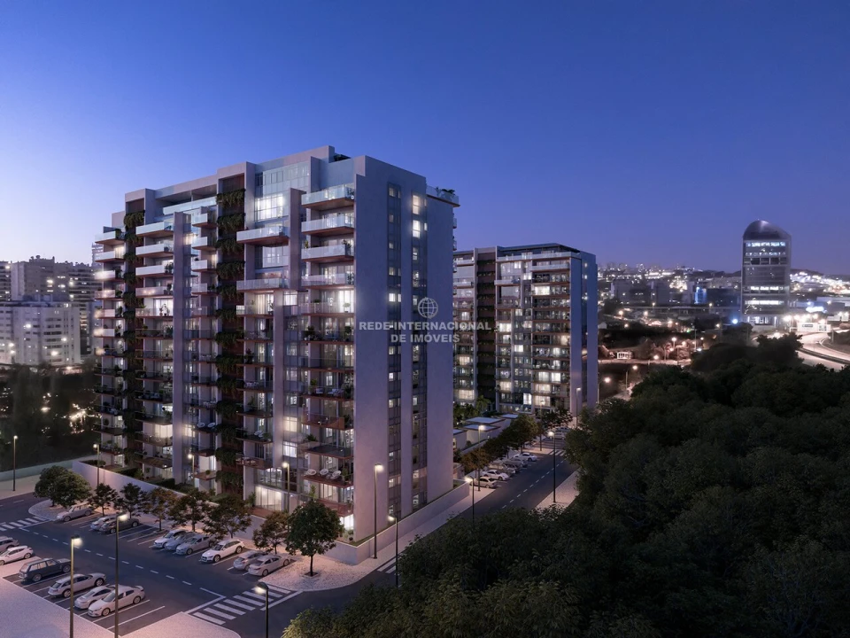 Apartamento T4 para Venda em Algés, Linda-A-Velha e Cruz Quebrada-Dafundo Foto 7