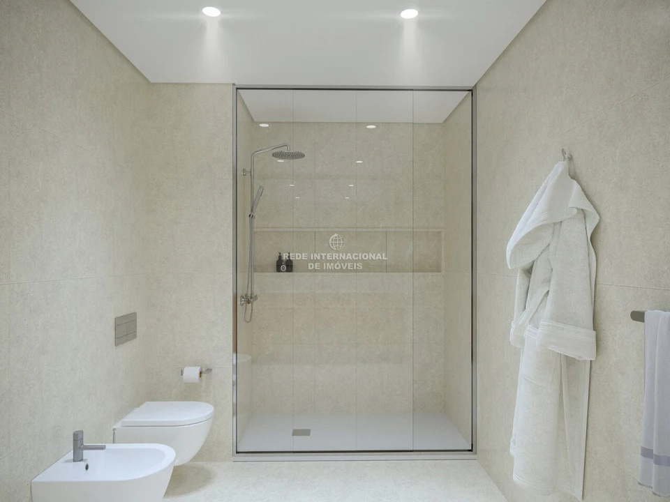 Apartamento T4 para Venda em Algés, Linda-A-Velha e Cruz Quebrada-Dafundo Foto 25