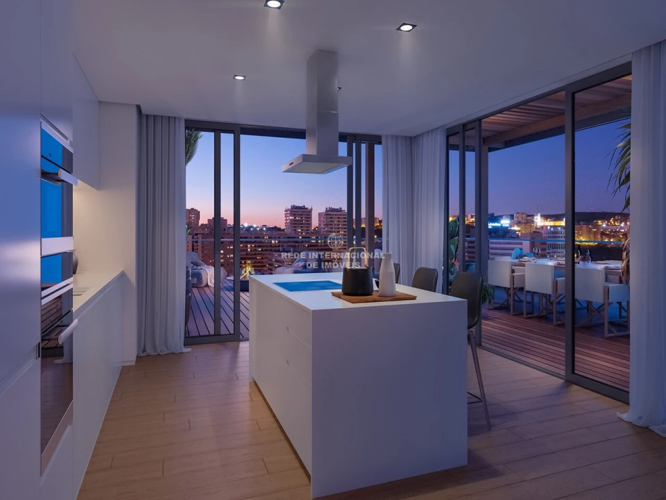 Apartamento T4 para Venda em Algés, Linda-A-Velha e Cruz Quebrada-Dafundo Foto 31