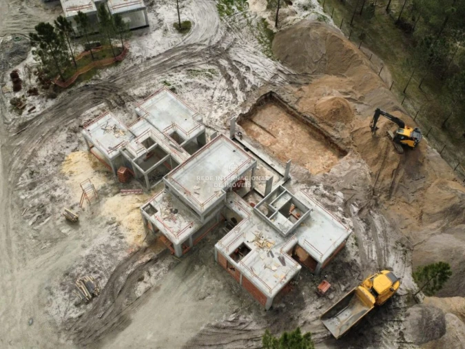 Moradia T4 para Venda em Grândola e Santa Margarida da Serra Foto 11