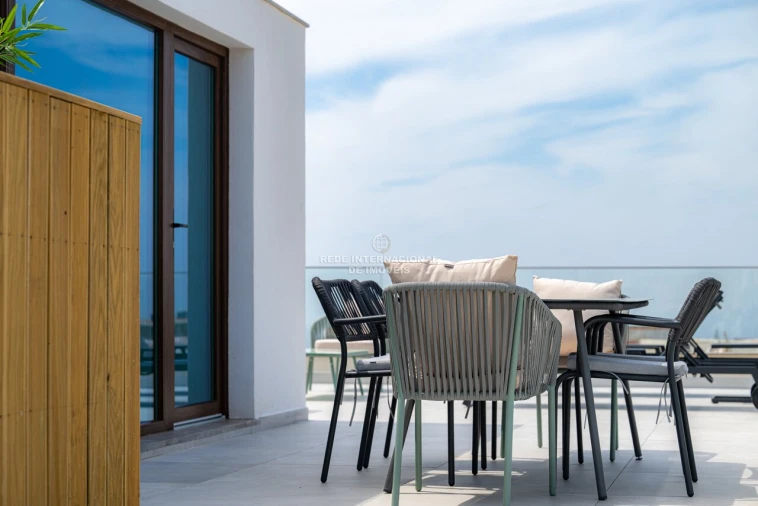 Apartamento T3 para Venda em Porto Covo Foto 23