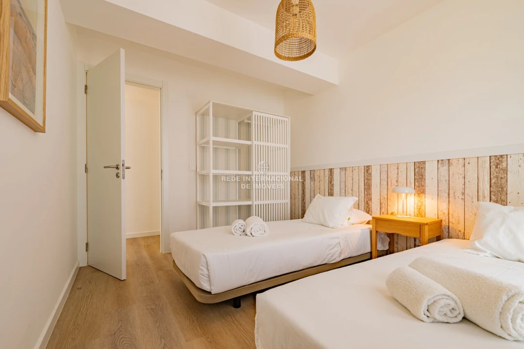 Apartamento T2 para Venda em Porto Covo Foto 11