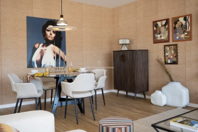 Apartamento T3 para Venda em Santo António dos Cavaleiros e Frielas