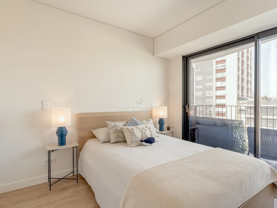 Apartamento T1 para Venda em Olivais Foto 3