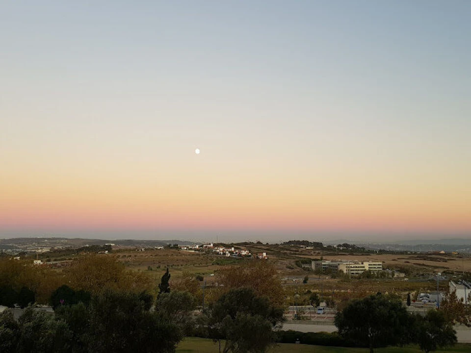 Terreno para Venda em Cacém e São Marcos Foto 3