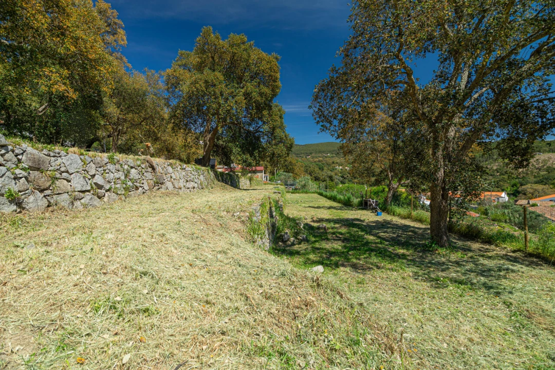 Quinta T2 para Venda em Marmelete Foto 15