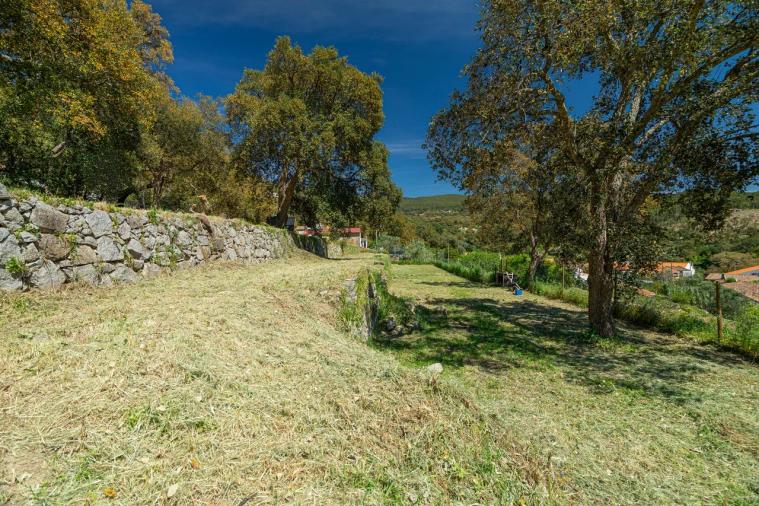 Quinta T2 para Venda em Marmelete Foto 15