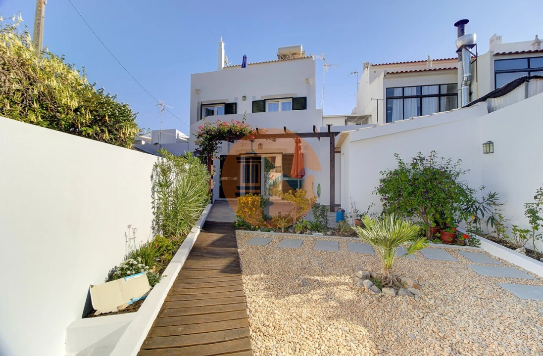 Moradia T3 para Venda em Conceição e Cabanas de Tavira Foto 3