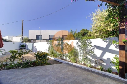 Moradia T3 para Venda em Conceição e Cabanas de Tavira