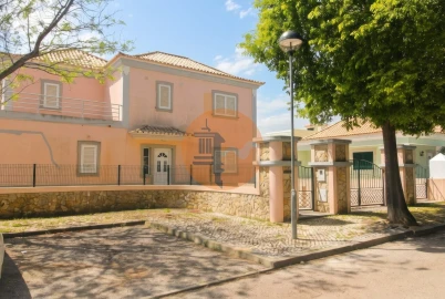 Moradia T4 para Venda em Tavira (Santa Maria e Santiago)