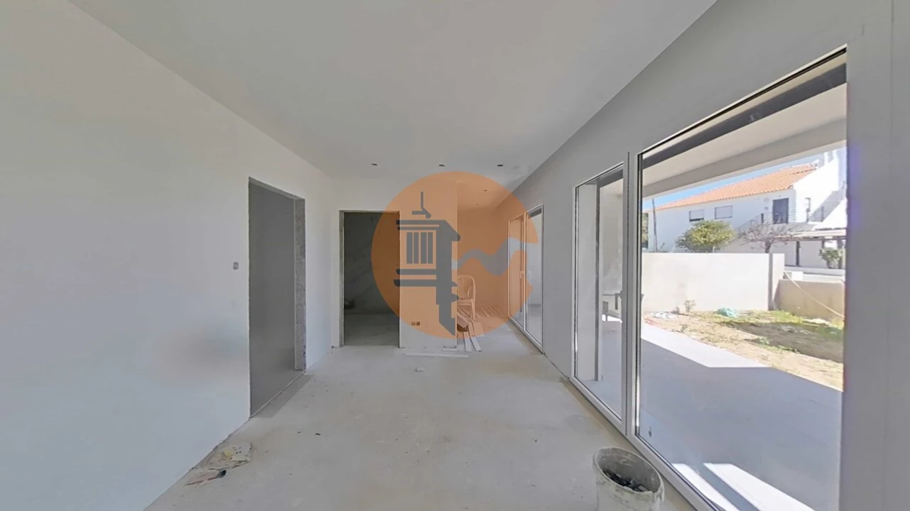 Moradia T4 para Venda em Altura Foto 17