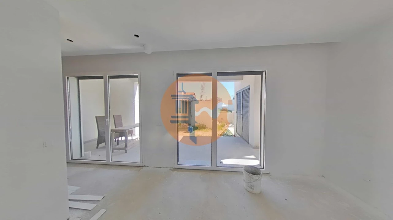 Moradia T4 para Venda em Altura Foto 29