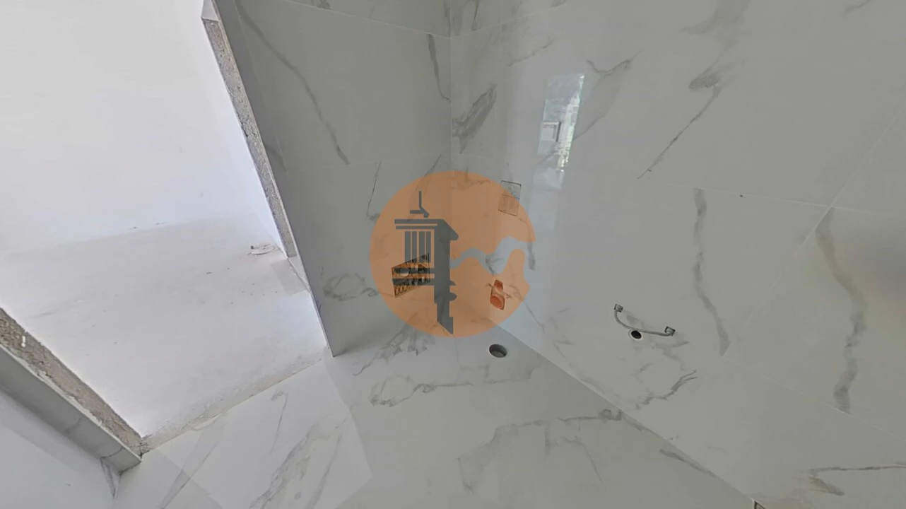 Moradia T4 para Venda em Altura Foto 30