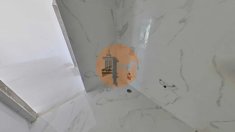 Moradia T4 para Venda em Altura Foto 30