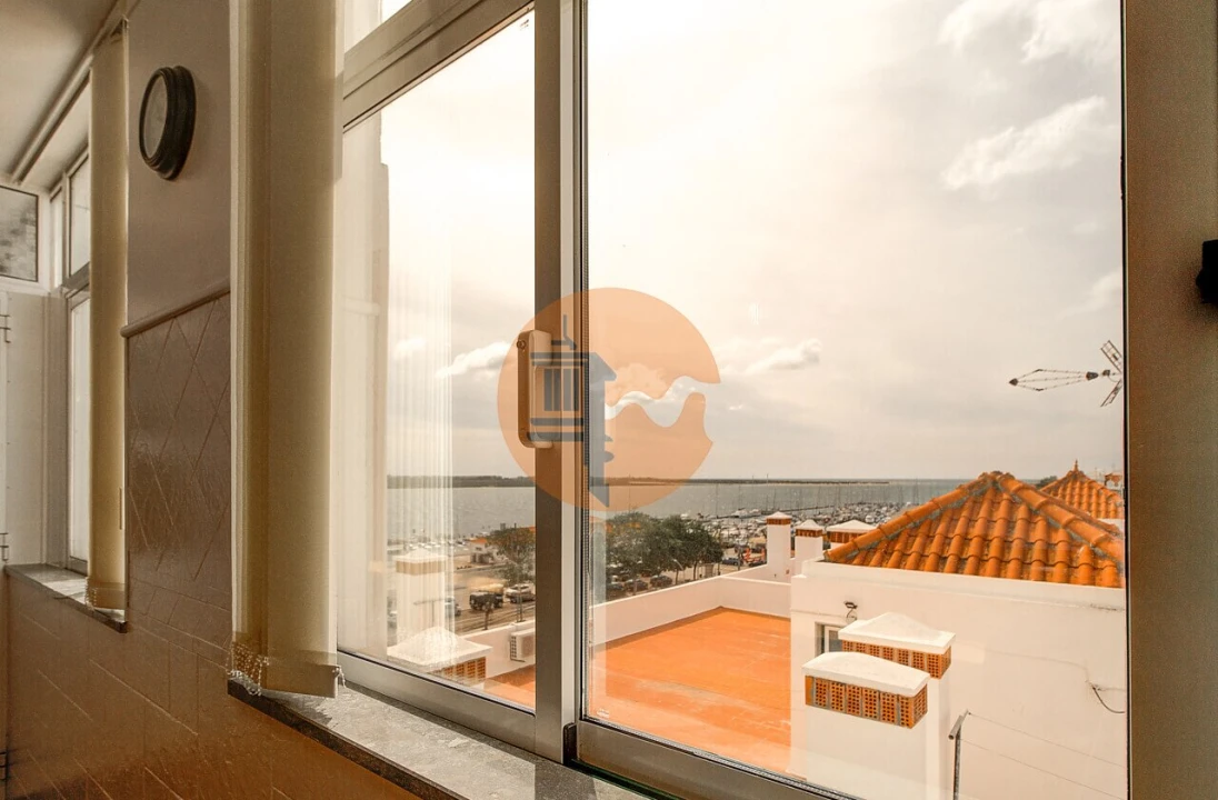 Apartamento T2 para Venda em Vila Real de Santo Antonio Foto 3