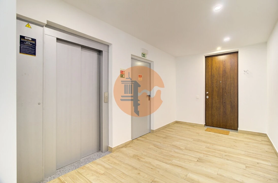 Apartamento T2 para Venda em Conceição e Cabanas de Tavira Foto 43