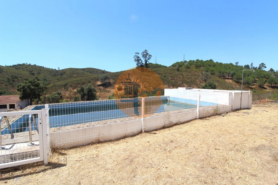 Moradia T3 para Venda em Cachopo Foto 2