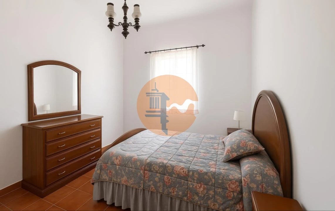 Moradia T3 para Venda em Cachopo Foto 9