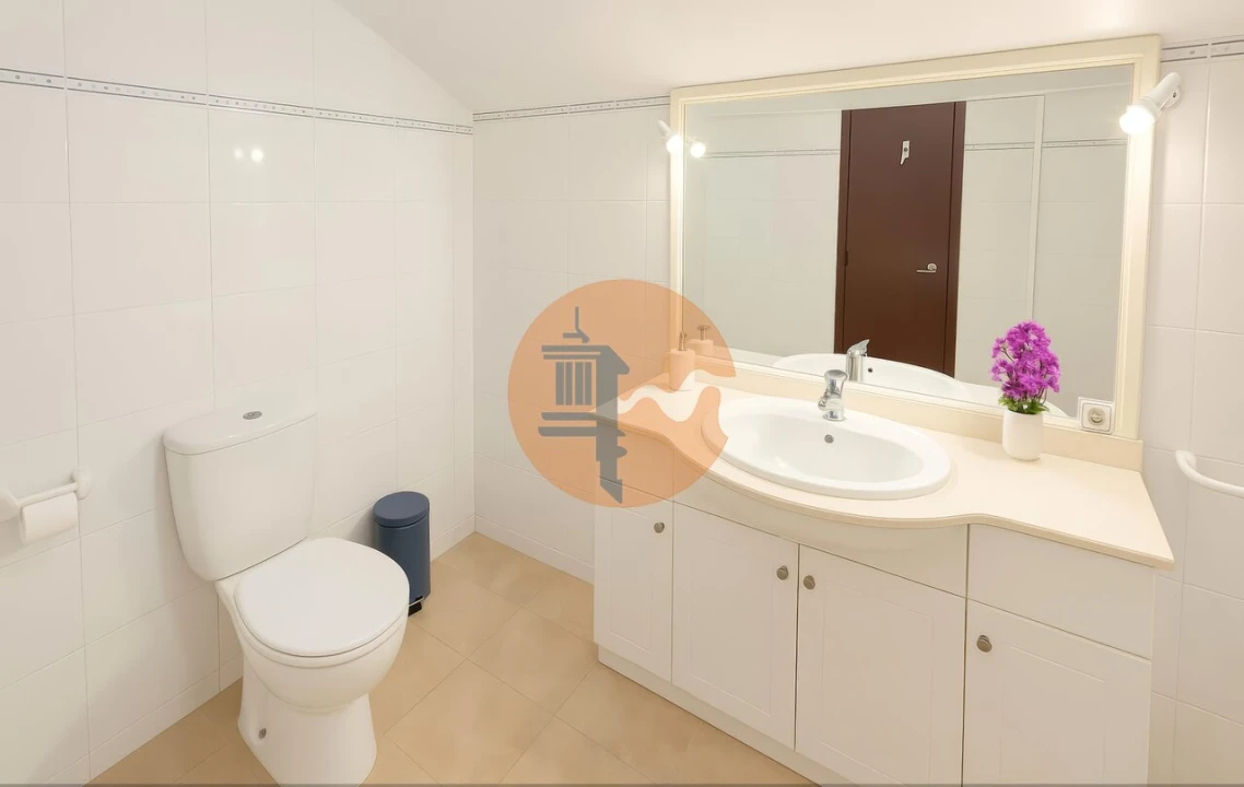 Moradia T3 para Venda em Cachopo Foto 14