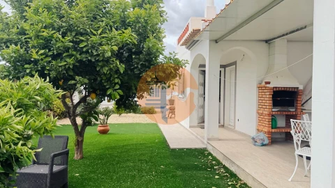 Moradia T3 para Venda em Castro Marim