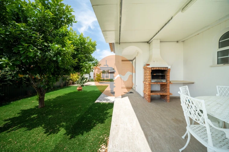 Moradia T3 para Venda em Castro Marim Foto 30