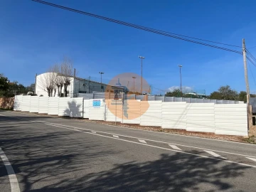 Terreno para Venda em Querença, Tôr e Benafim