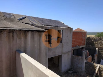 Moradia T6 para Venda em Alcoutim e Pereiro