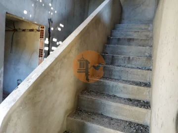 Moradia T6 para Venda em Alcoutim e Pereiro