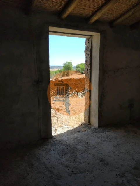 Moradia T6 para Venda em Alcoutim e Pereiro