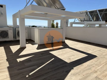 Moradia T3 para Venda em Moncarapacho e Fuseta