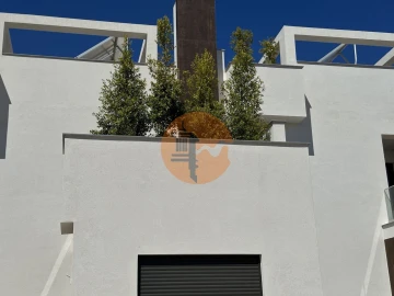 Moradia T3 para Venda em Moncarapacho e Fuseta