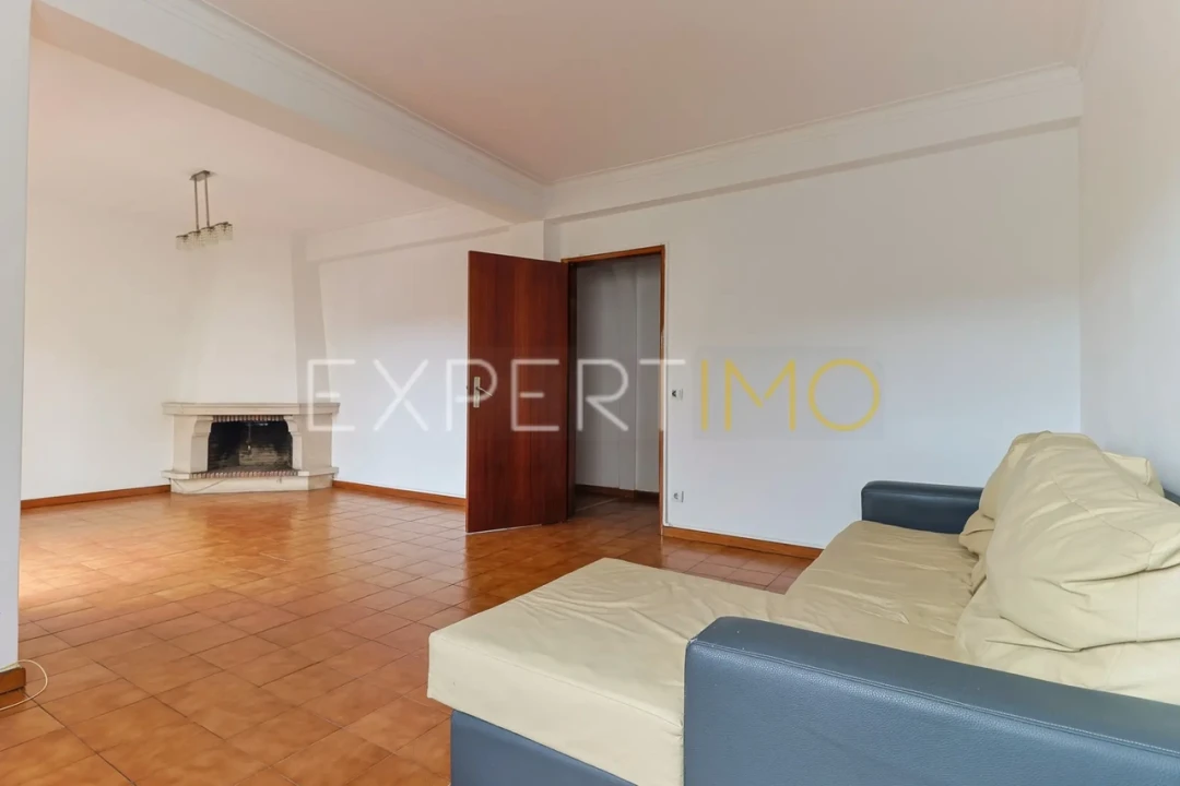 Apartamento T2 para Venda em Eiras e São Paulo de Frades Foto 9