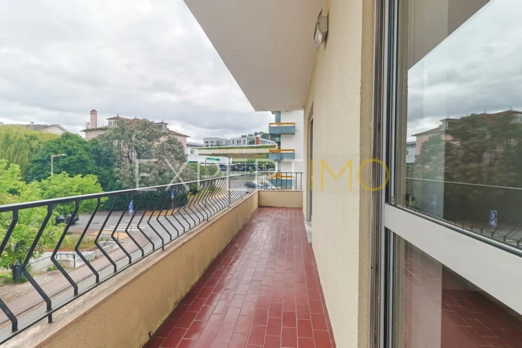 Apartamento T2 para Venda em Eiras e São Paulo de Frades Foto 11