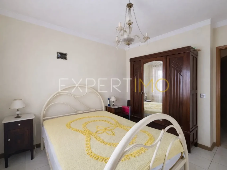 Moradia T5 para Venda em São João da Boa Vista Foto 7