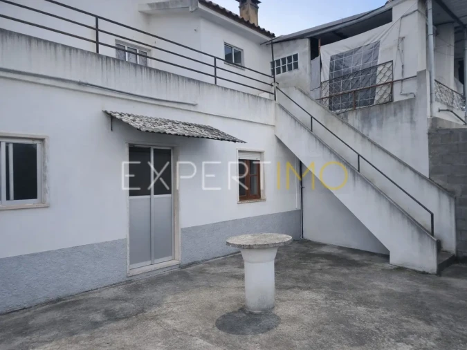 Moradia T5 para Venda em São João da Boa Vista Foto 16