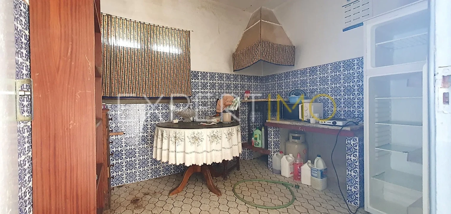 Moradia T1 para Venda em Antuzede e Vil de Matos Foto 11
