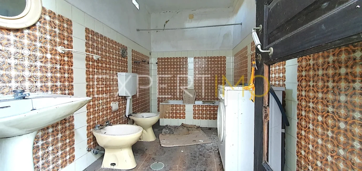 Moradia T1 para Venda em Antuzede e Vil de Matos Foto 12