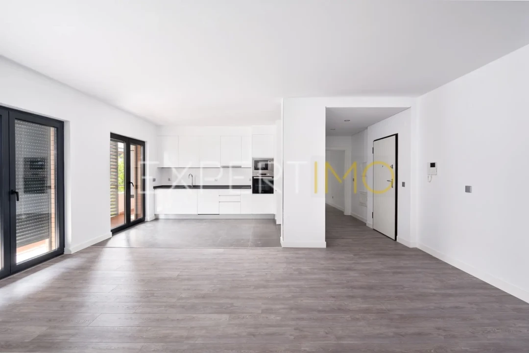 Apartamento T3 para Venda em Pinhal Novo Foto 8